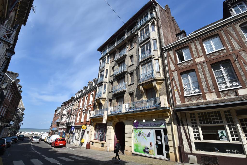 Ets Levillain - Hotel Les Caletes Le Tréport Exterior foto